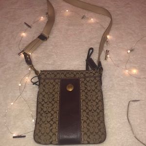 COACH ~ crossbody